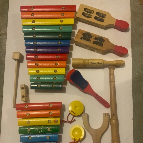 Melissa & Doug 13 Piece Musical Instrument Set wooden instruments - Picture 2 of 4